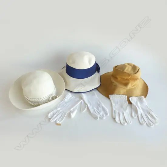 Three vintage hats in hat box (box distressed).